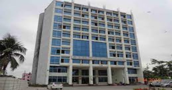 Hospital building used for medical college representation